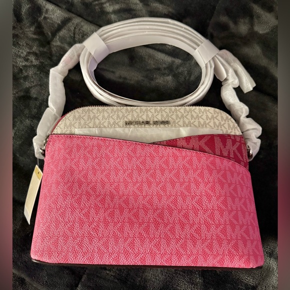 Michael Kors Women’s Jet Set Travel Crossbody Dome Handbag Raspberry BNWT - Picture 5 of 14